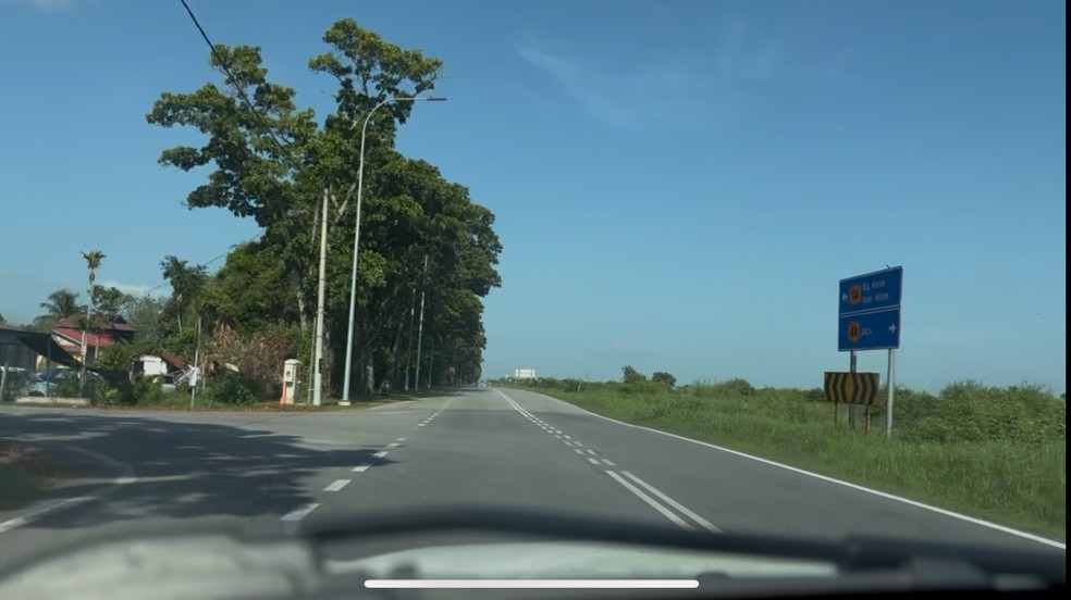 Roadside Image