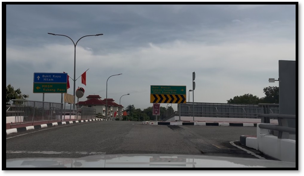 Roadside Image