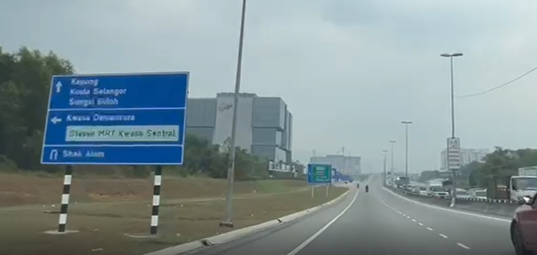 Roadside Image