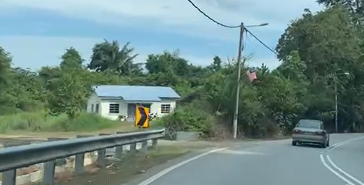 Roadside Image