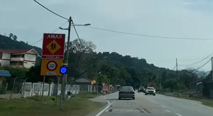 Roadside Image